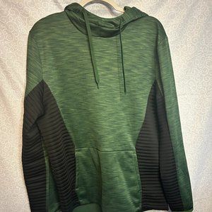 FLEECE HOODIE